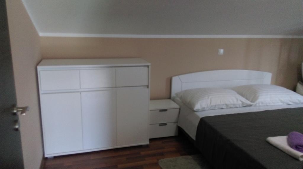 Apartments Lena Sutomiscica Ngoại thất bức ảnh
