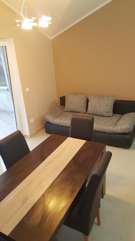 Apartments Lena Sutomiscica Ngoại thất bức ảnh
