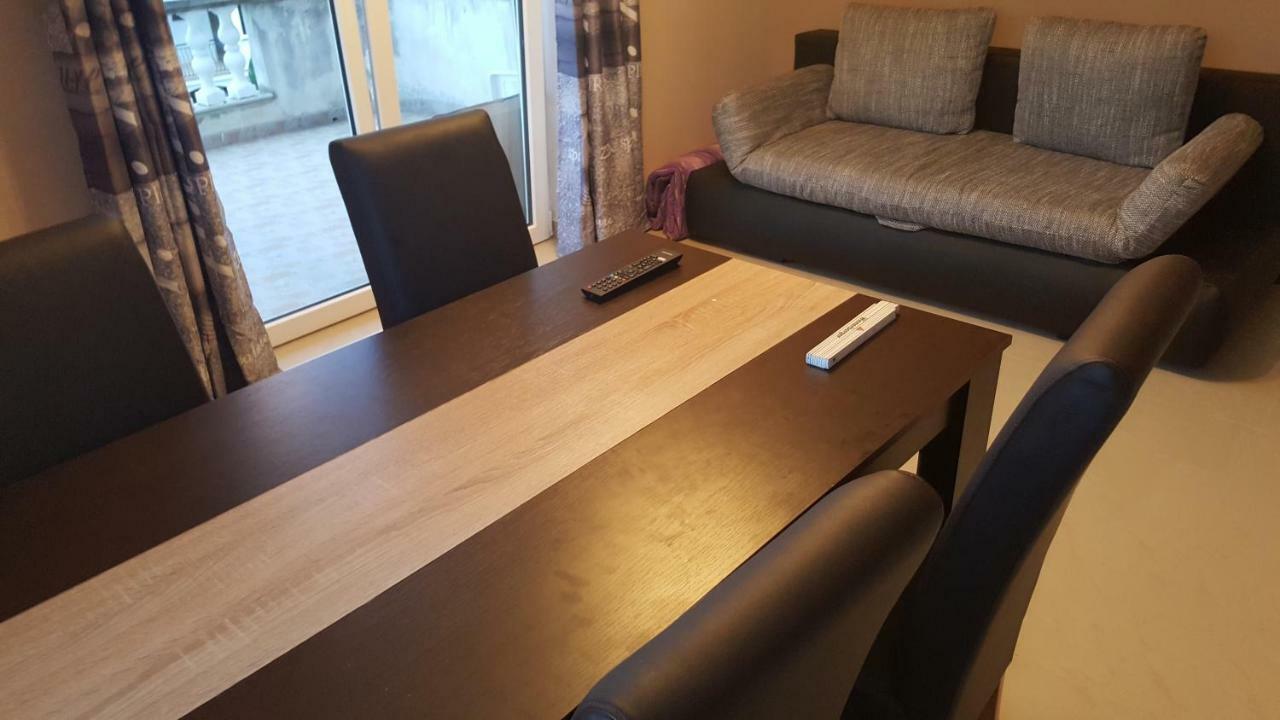 Apartments Lena Sutomiscica Ngoại thất bức ảnh